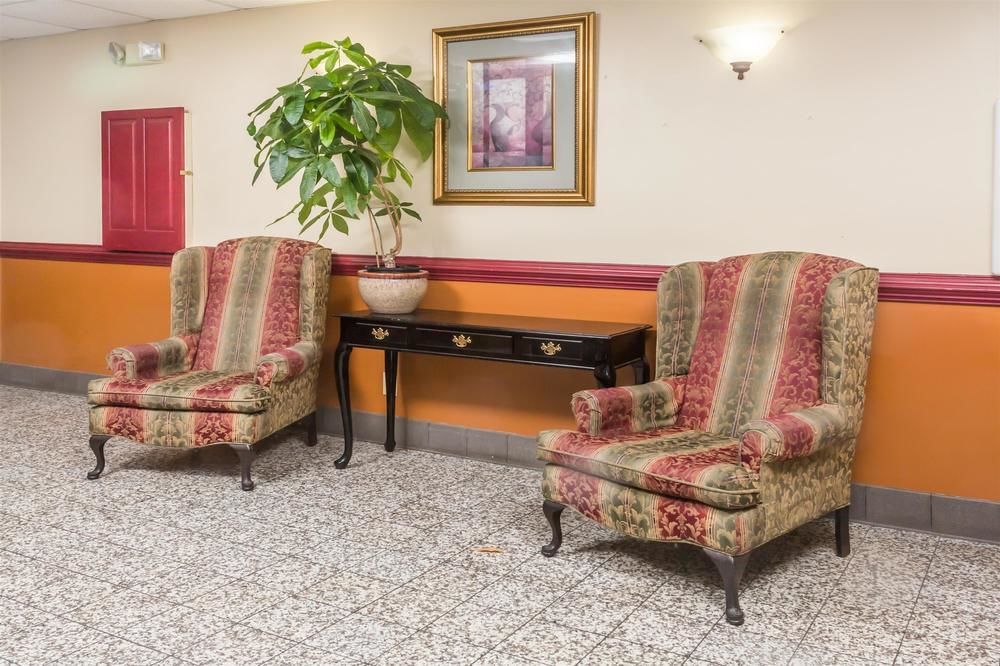 Days Inn & Suites By Wyndham Peachtree Corners Norcross Bagian luar foto