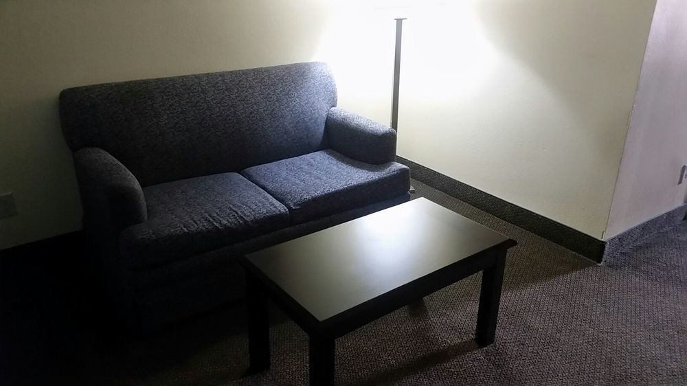 Days Inn & Suites By Wyndham Peachtree Corners Norcross Bagian luar foto